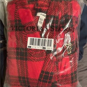 VS PINK red and black checkered collegiate robe size M/L new